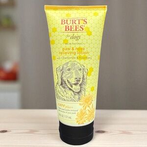 Burt's Bees for Dogs Paw &‎ Nose Relieving Lotion With Chamomile & Rosemary 6 oz